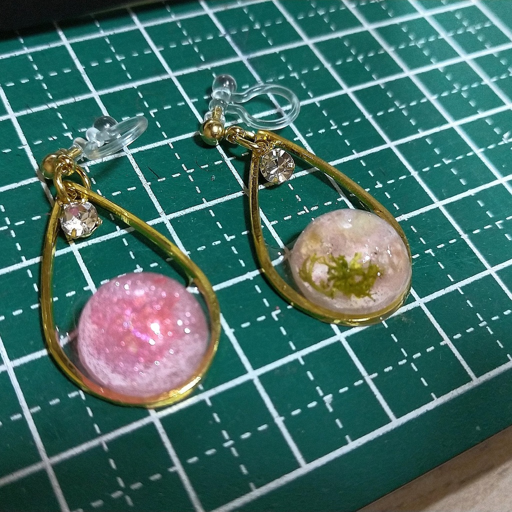 水まんじゅうイヤリング