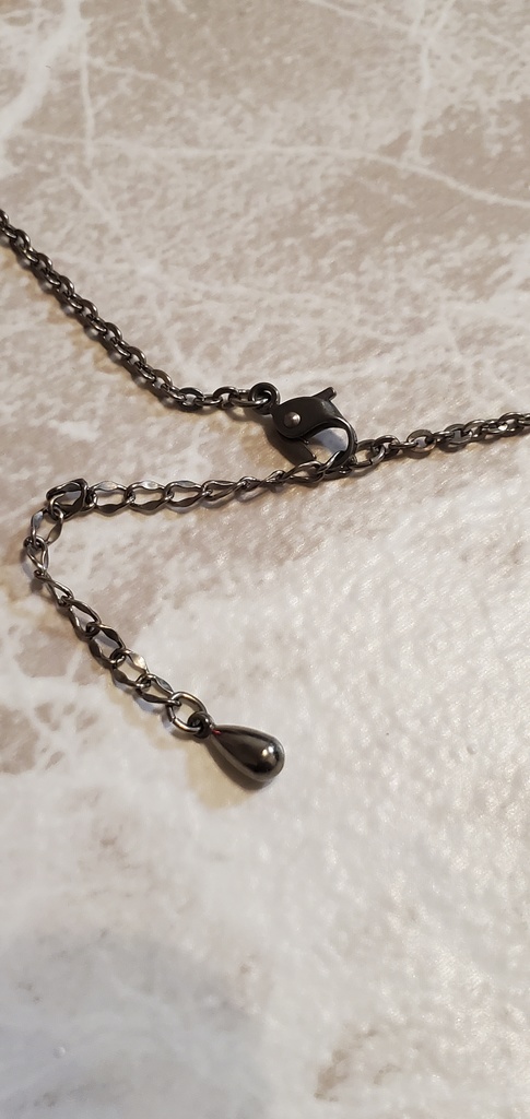 【展示】【本気で考えた夢女のためのイメージネックレス】【ソーダライト 原石使用】