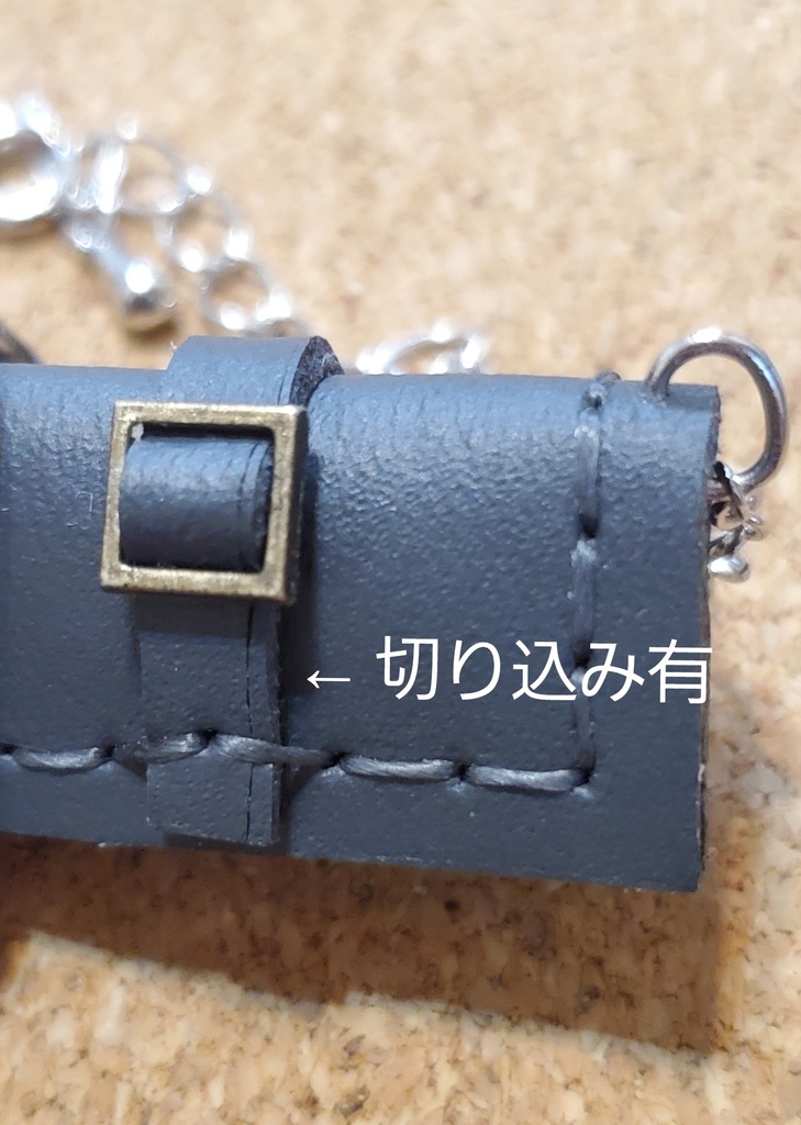 3月27日頒布 訳あり *牛本革*開閉式* ショルダー バッグ *