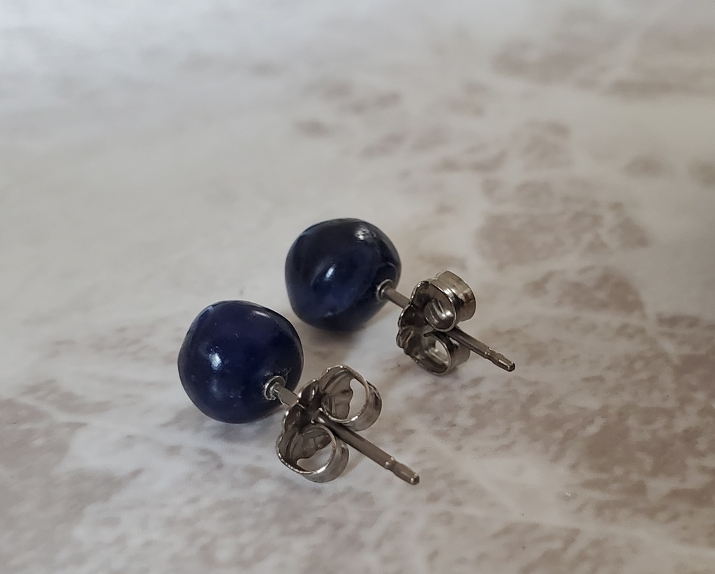 【展示】【一次創作】ソーダライト スタッドピアス