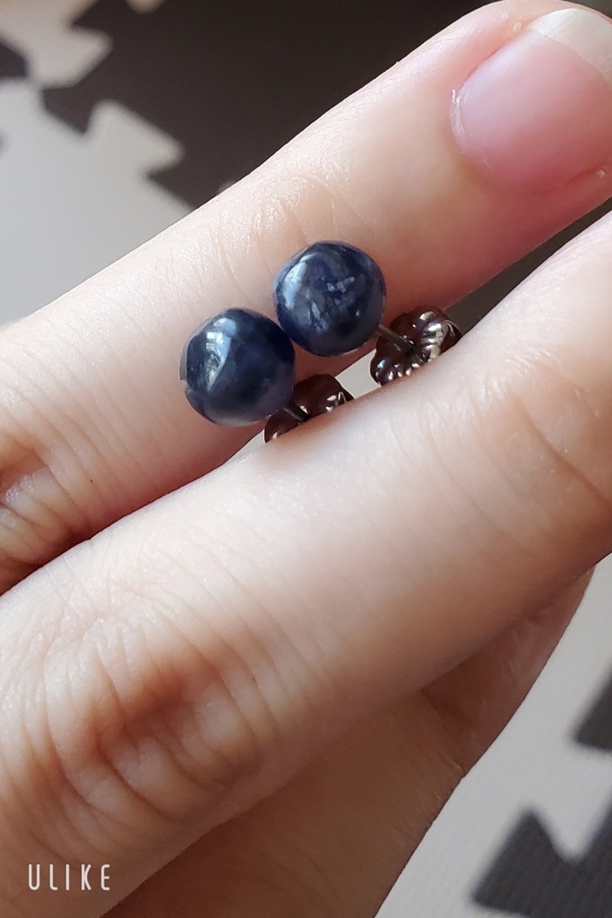 【展示】【一次創作】ソーダライト スタッドピアス