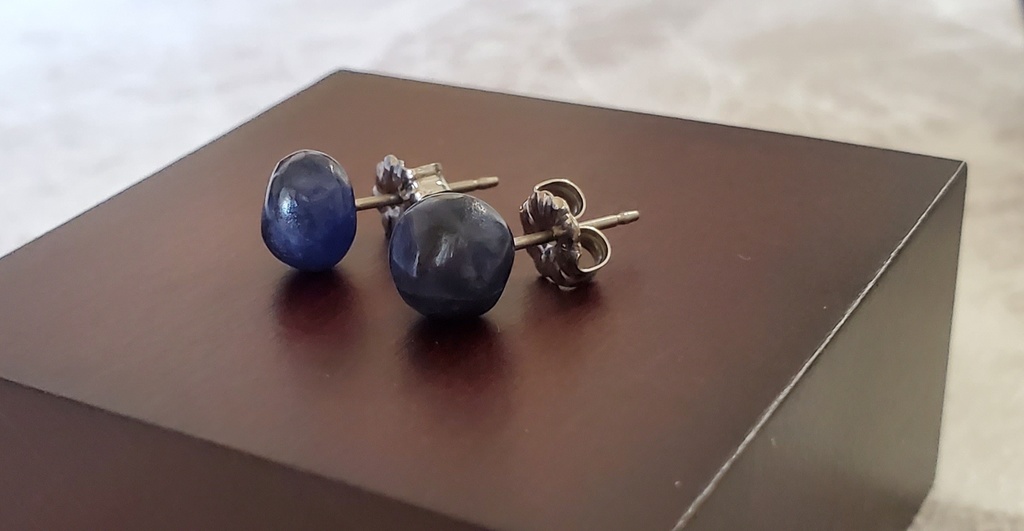 【展示】【一次創作】ソーダライト スタッドピアス