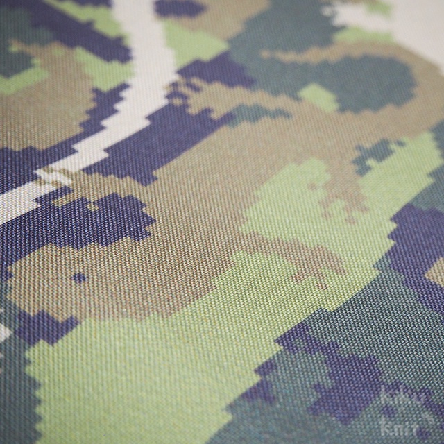 爬虫類迷彩柄ランチョンマット・ドット絵