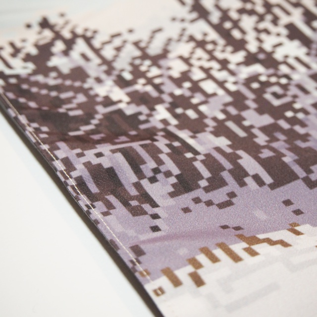 雪山のランチョンマット・ドット絵