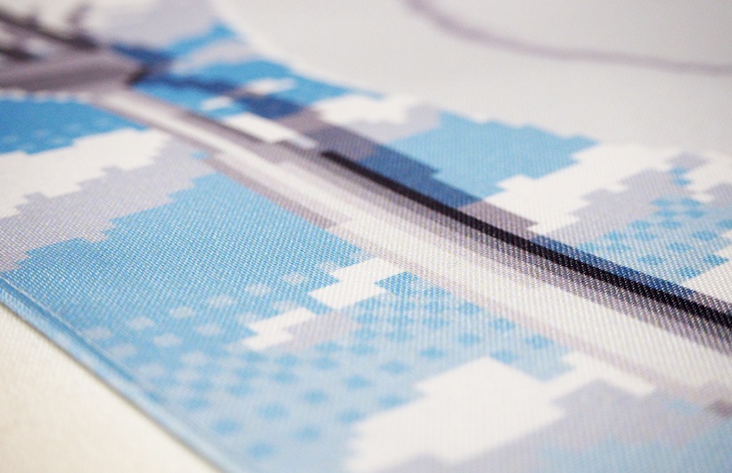 青空(皿の絵つき)ランチョンマット・ドット絵