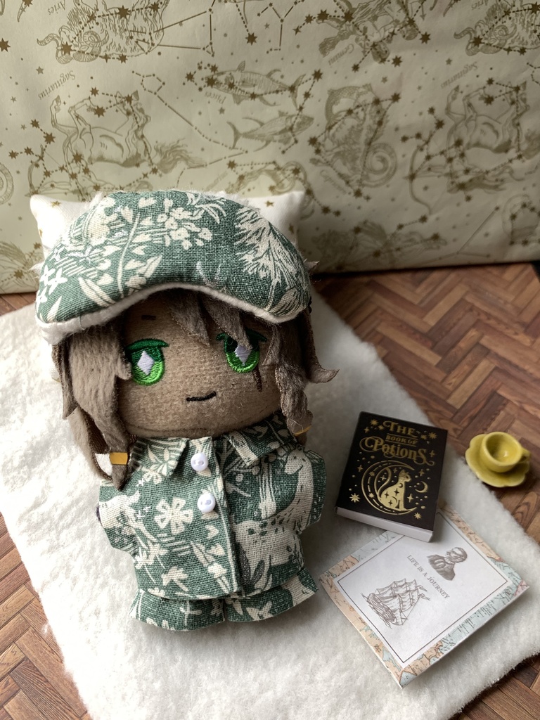 パジャマ&アイマスク&枕ともふもふ4点セットと2点セット