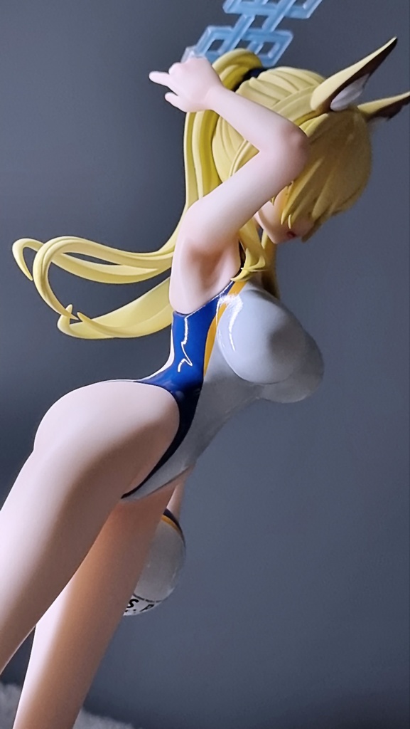 ブルーアーカイブ - 尾刃カンナ(水着ver.)