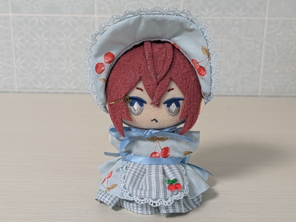 さくらんぼ柄ワンピース