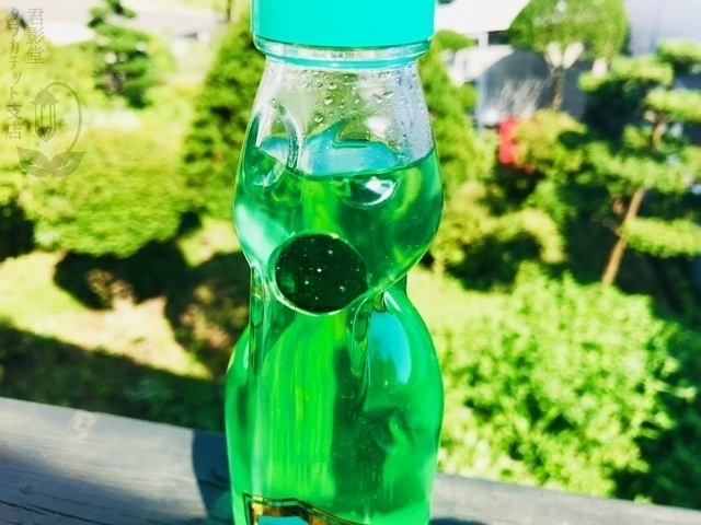 ラムネ天気管(メロン・緑ビー玉)