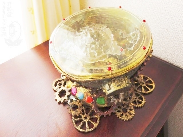 海底で拾った機械