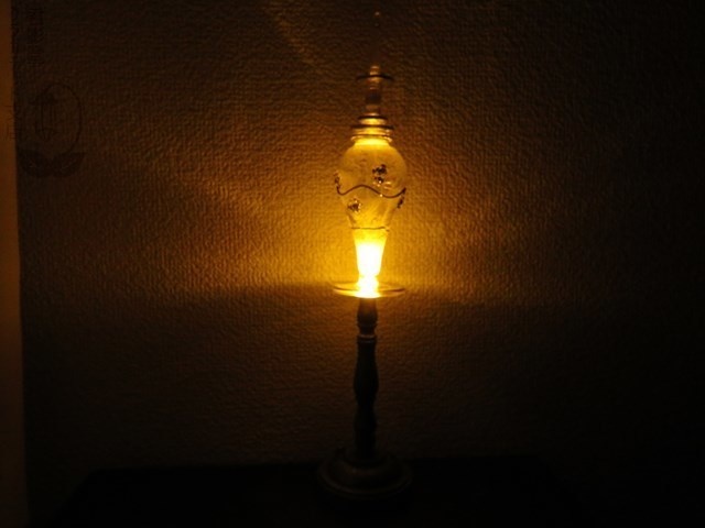 香水瓶ランプ天気管