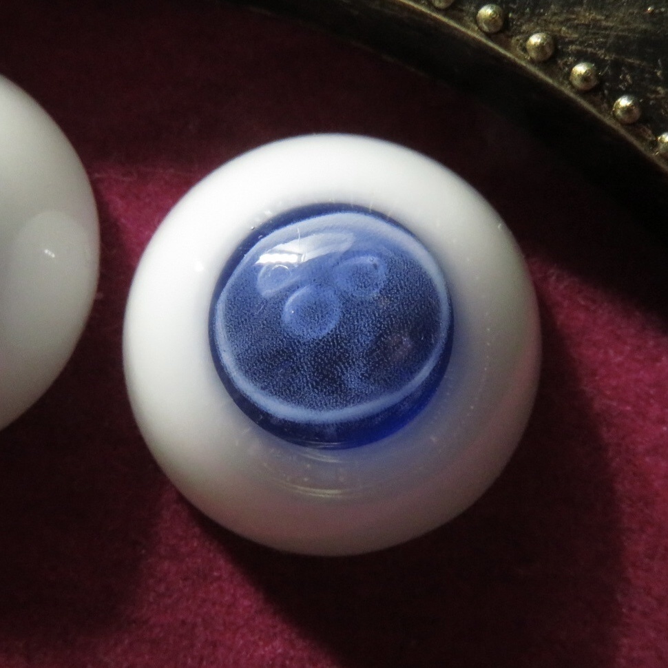 18mmレジンアイ(冬海海月)