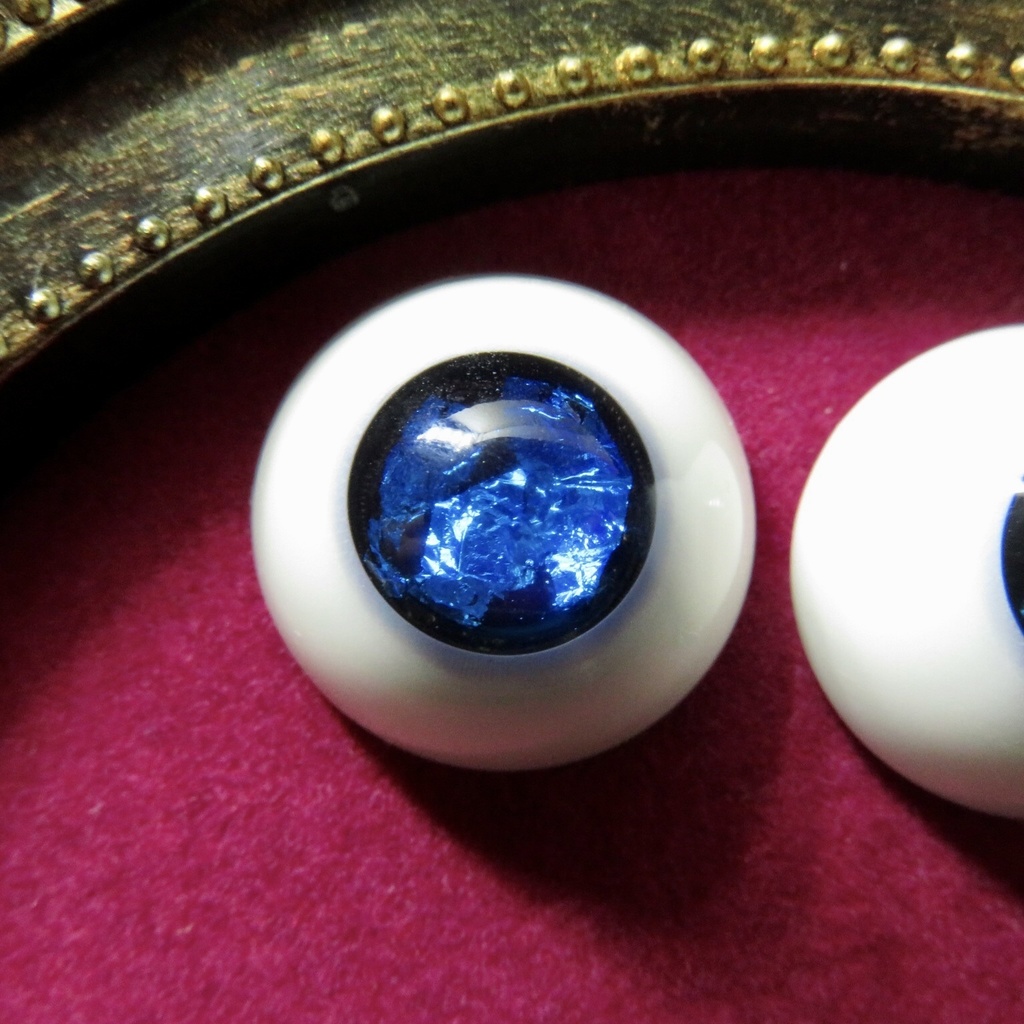 18mmレジンアイ(蛍玉コバルトブルー)
