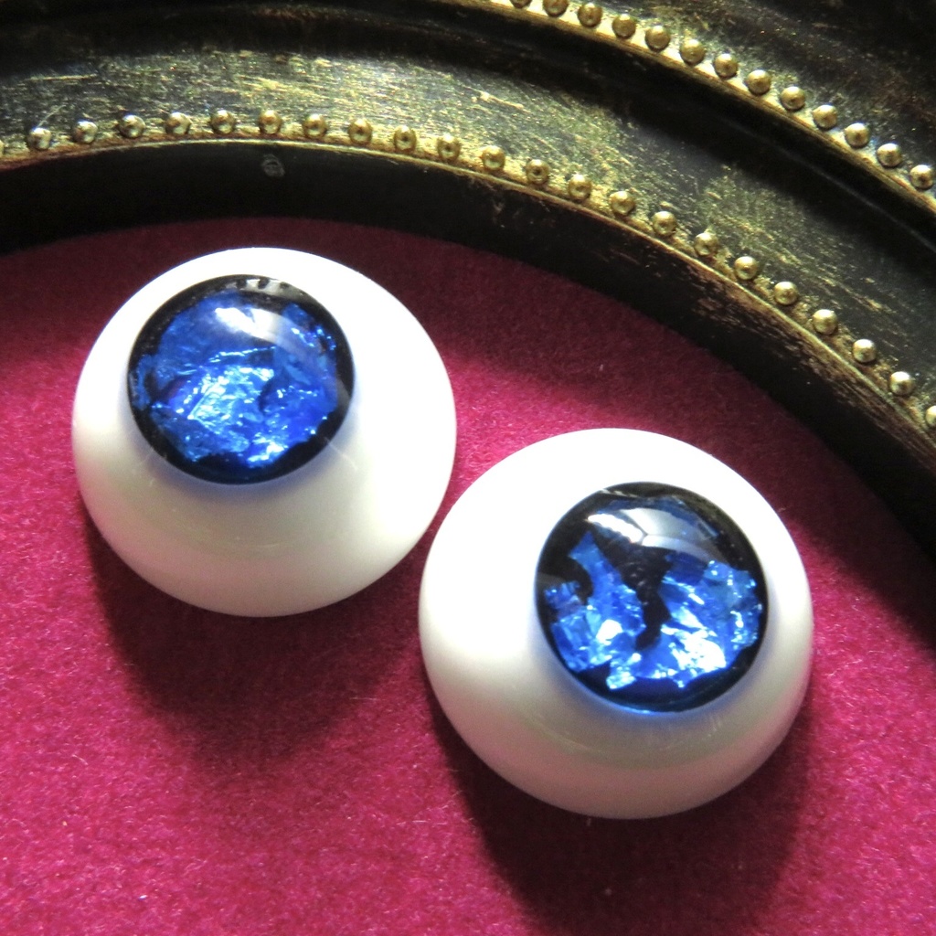 18mmレジンアイ(蛍玉コバルトブルー)