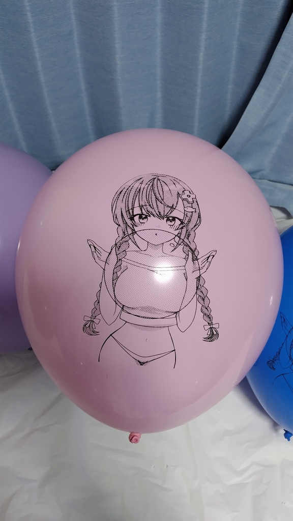 みつあみ女の子のふうせん