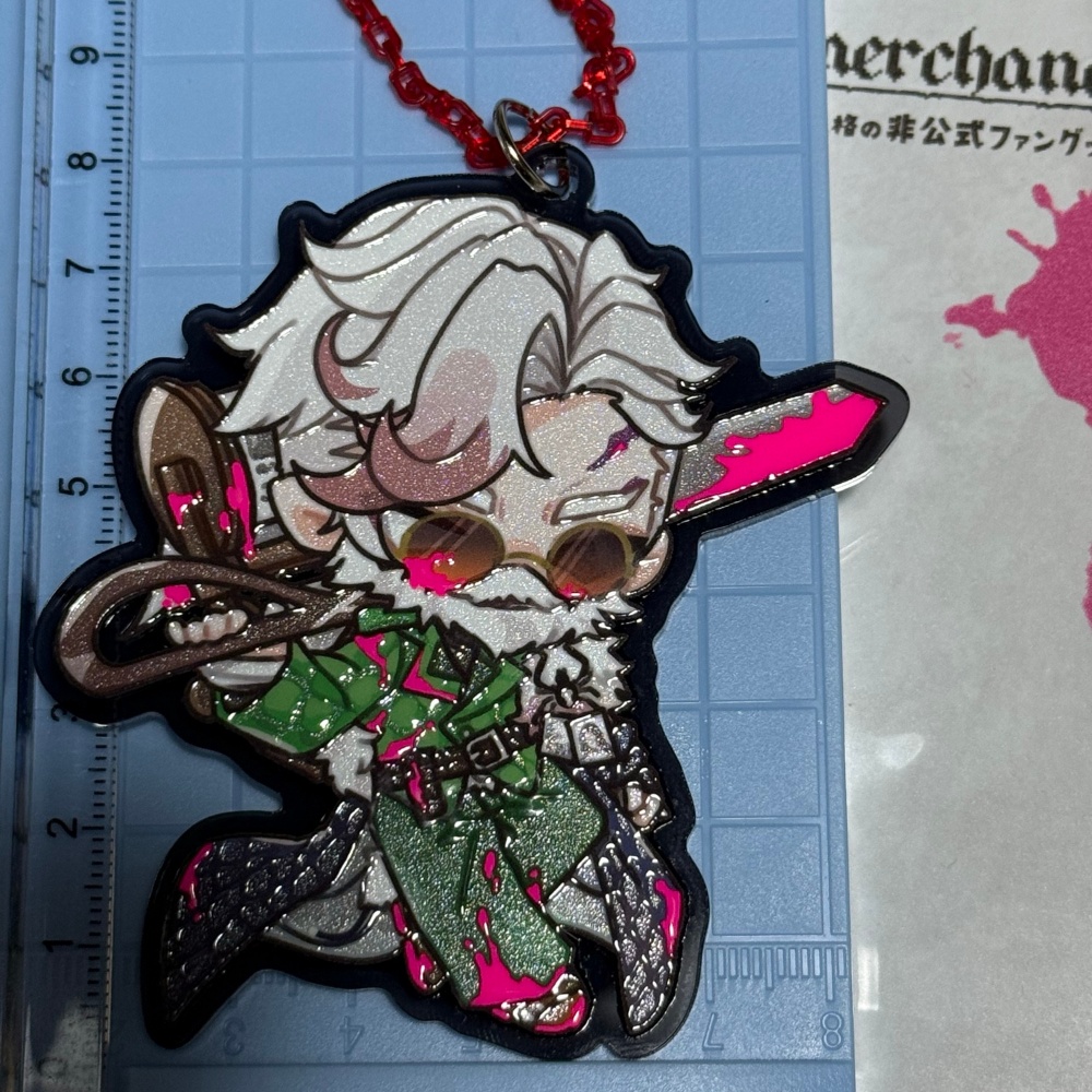 断裁機アクリルキーホルダー