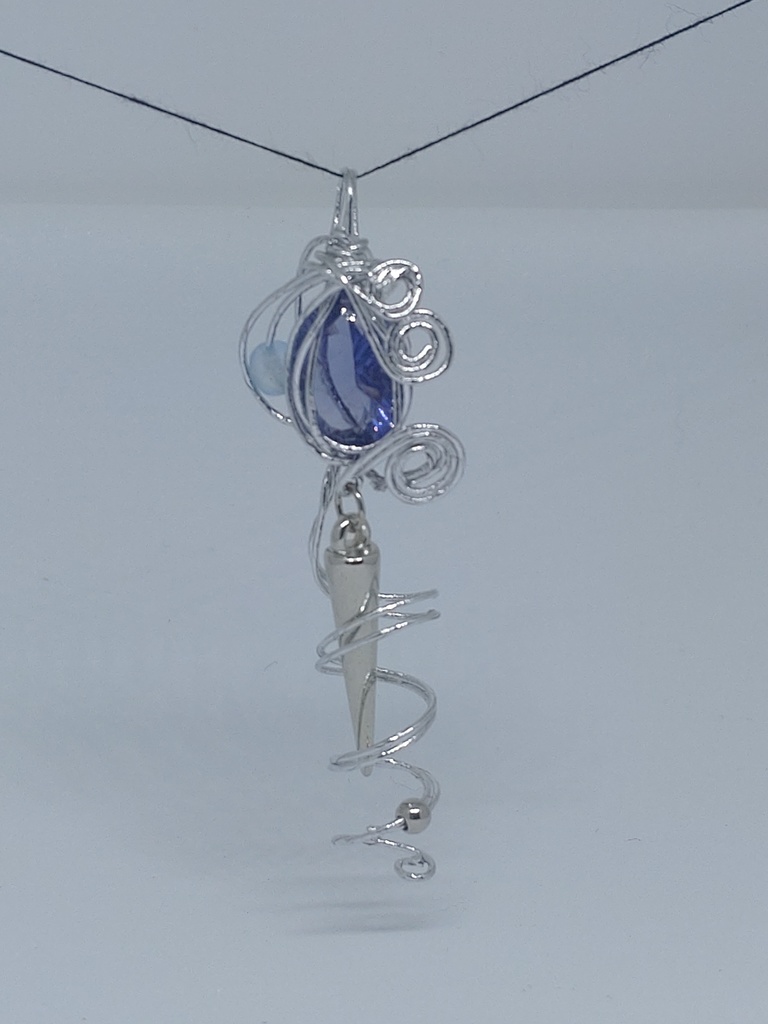 ワイヤーラッピングネックレス