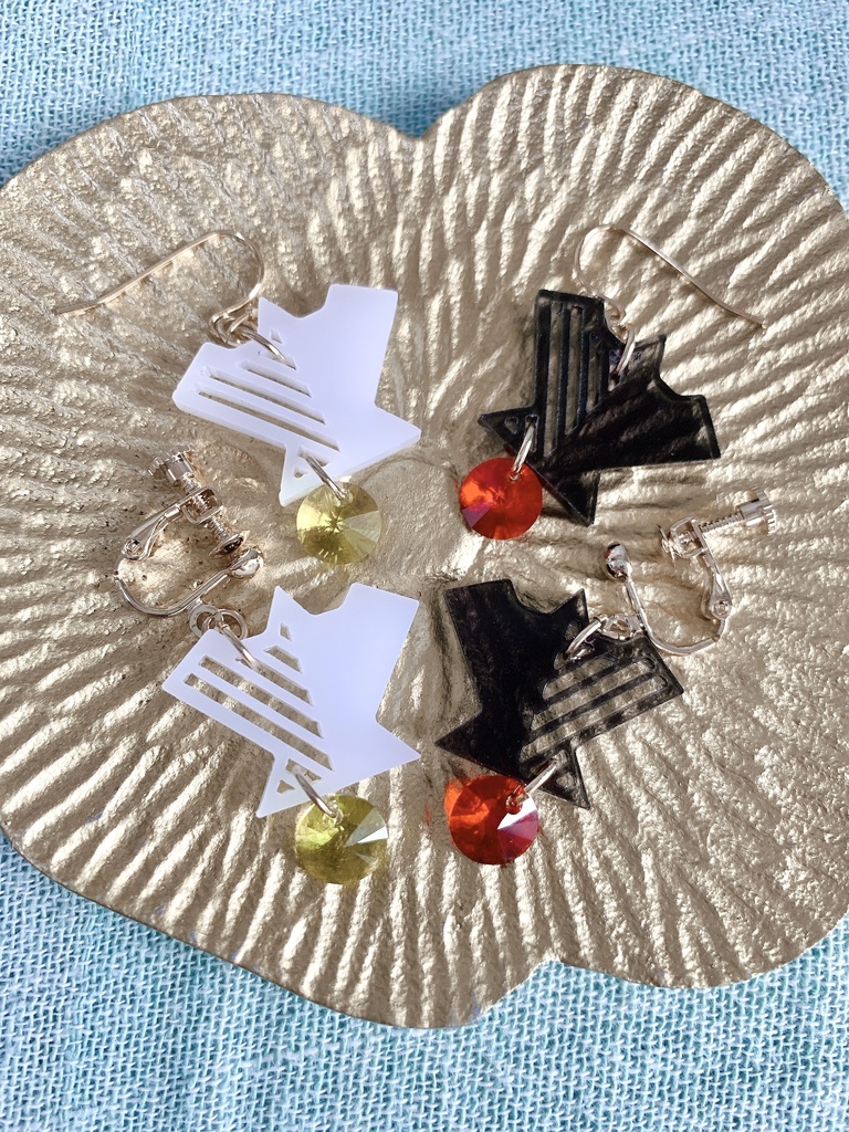 道満イメージイヤリング・ピアス(3種)