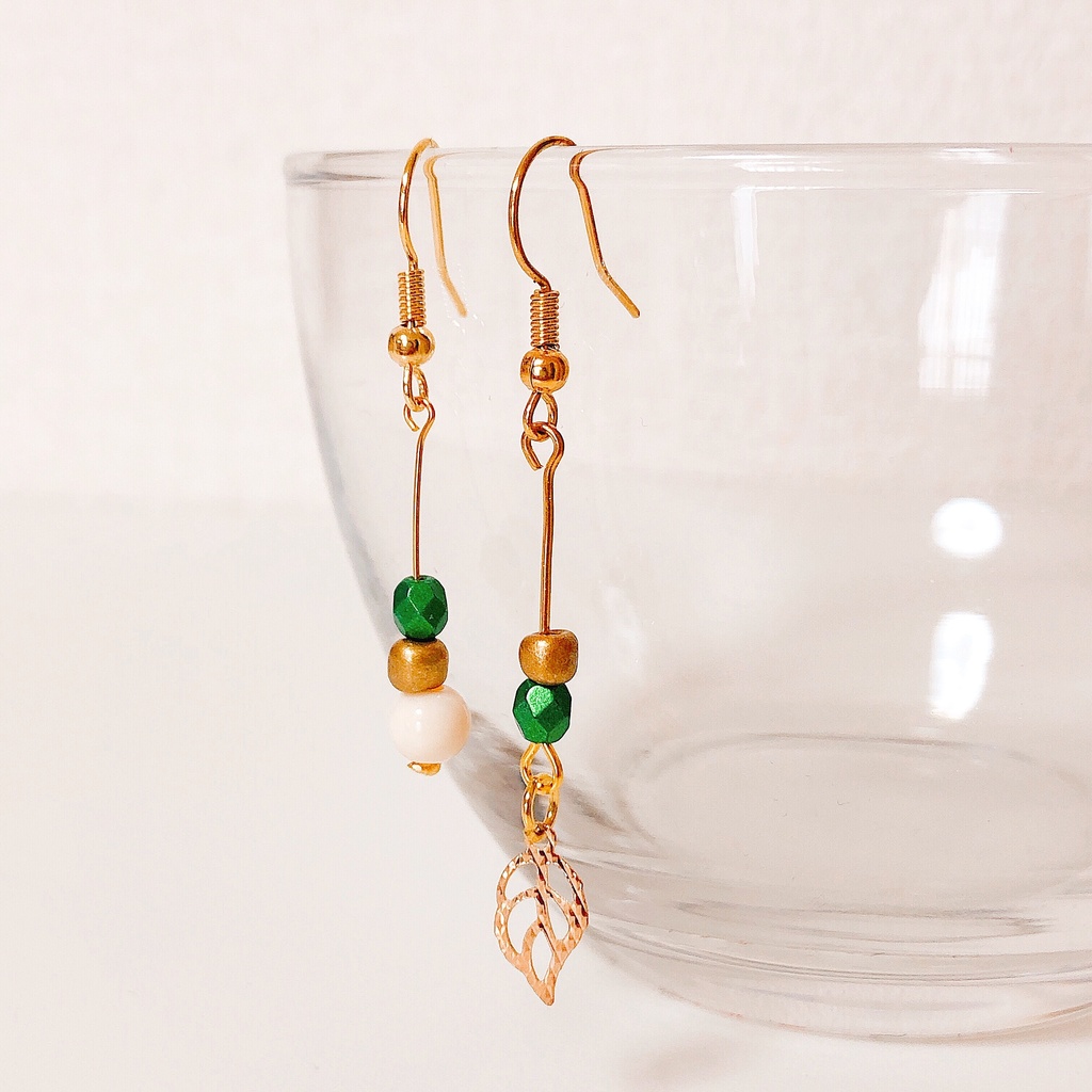 リーフのピアス【送料無料】