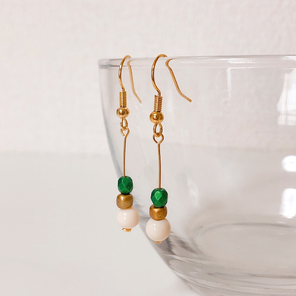 リーフのピアス【送料無料】