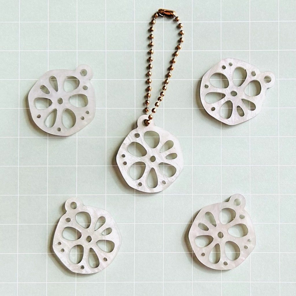 【送料込み】レンコンのキーホルダー