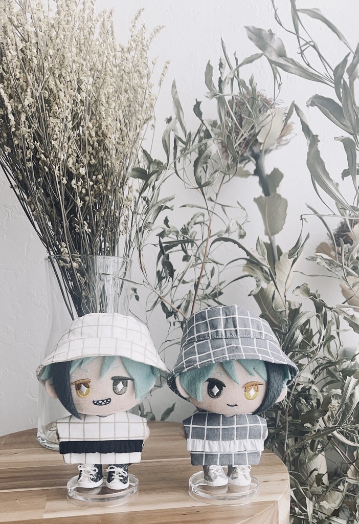 チェックフリルシャツ