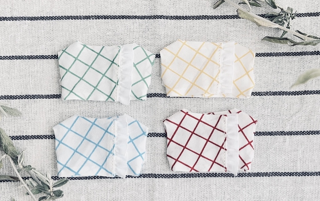 フリルシャツ(ビタミンカラー)