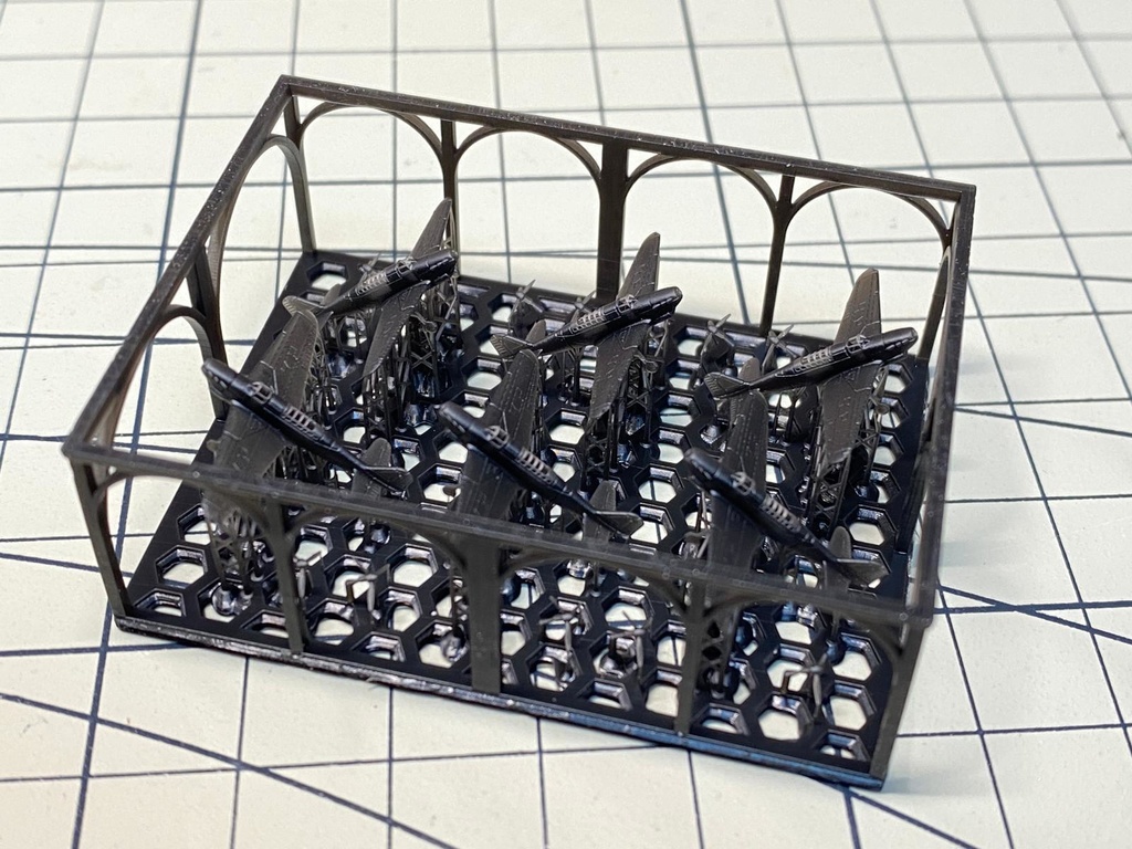 1/700 フェアリー フルマーは (翼展開状態)