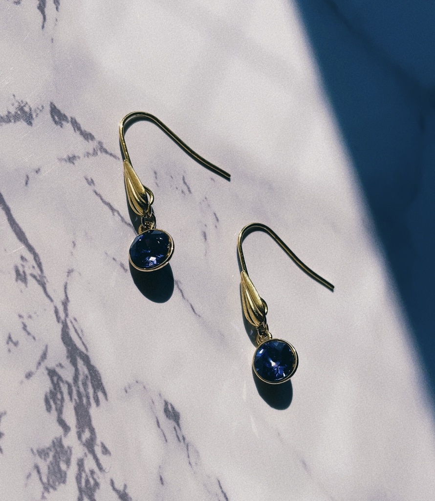 ツイステ オクタヴィネル寮イメージピアス