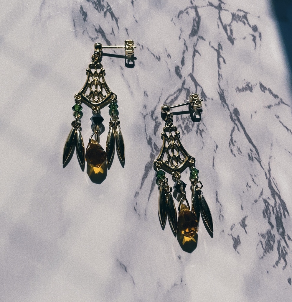 ツイステ レオナイメージピアス