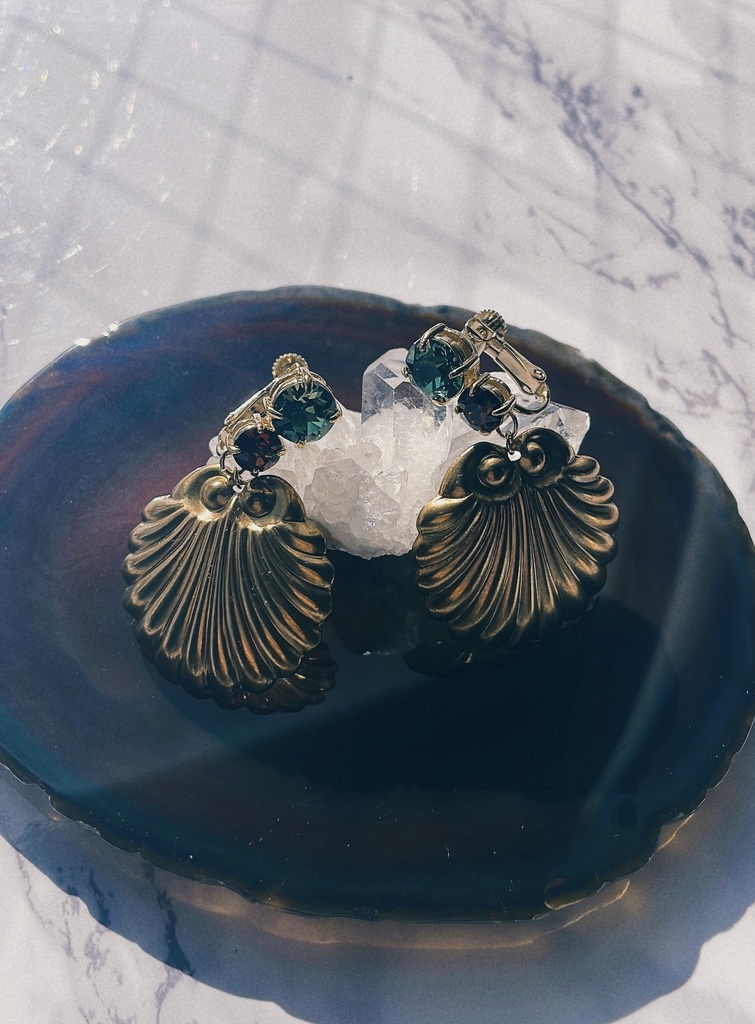 ツイステ タピ・ルージュ イメージイヤリング