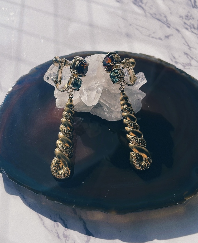 ツイステ タピ・ルージュ イメージイヤリング