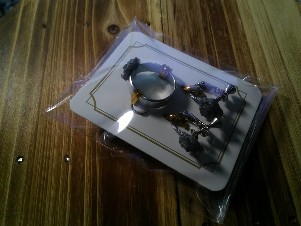 【Trageby Heroine】石化薔薇セット