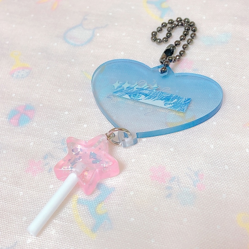 不思議の愛 アクリルキーホルダー オベロン-奈落の虫