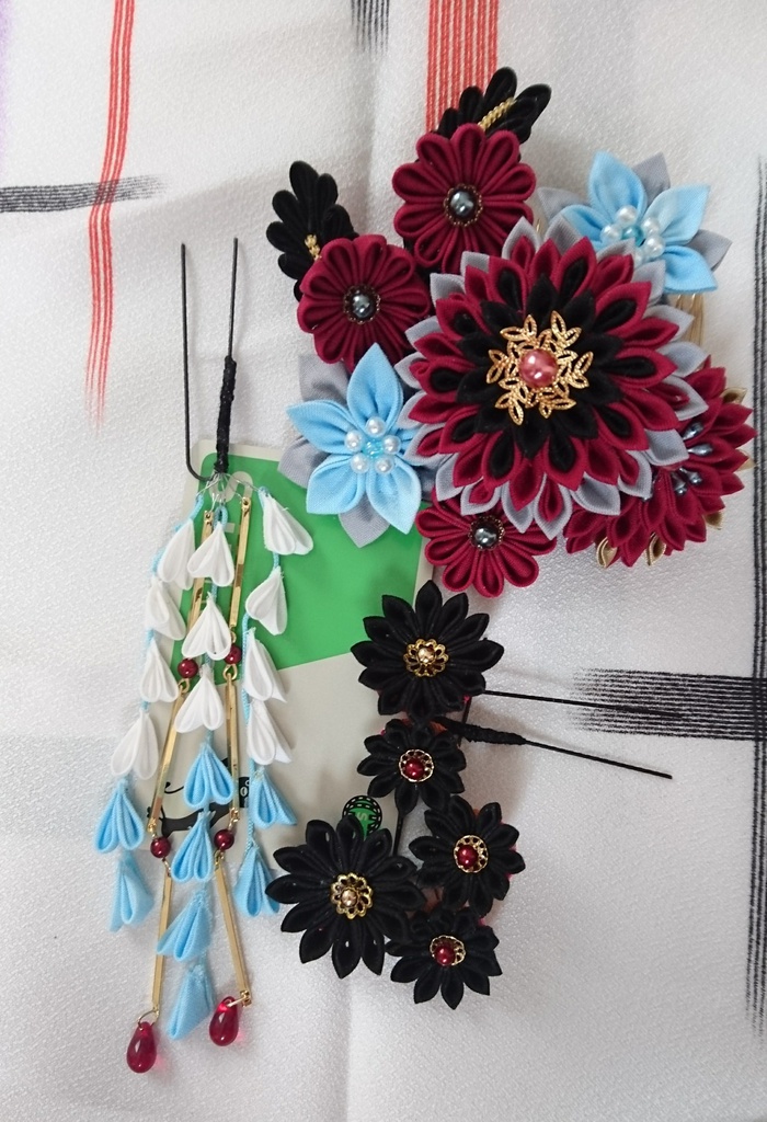 【和泉守モデル】つまみ細工ヘアアクセサリー