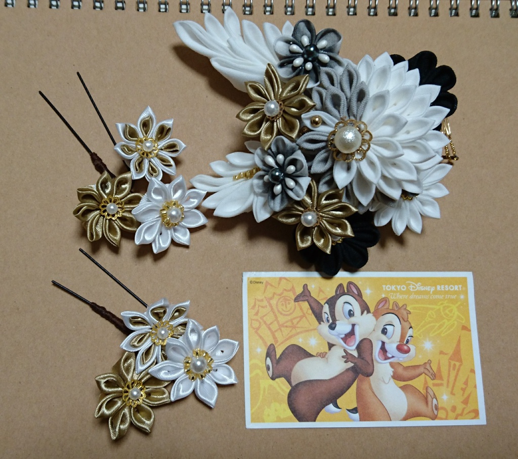 【鶴丸モデル】つまみ細工髪飾り