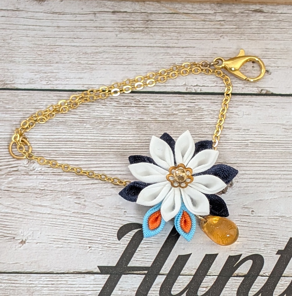 【つまみ細工】ぬいぐるみ用アクセサリー