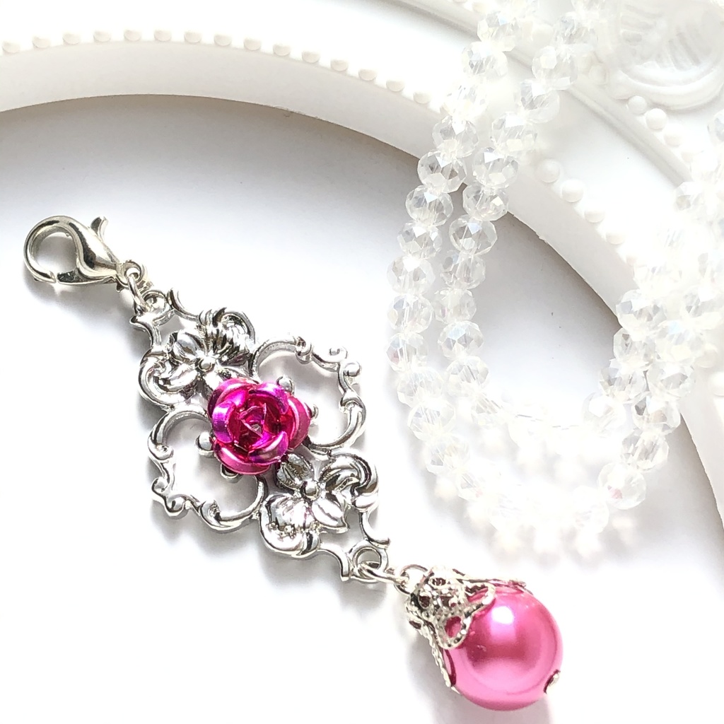 【全8色】薔薇の肖像マスクチャーム