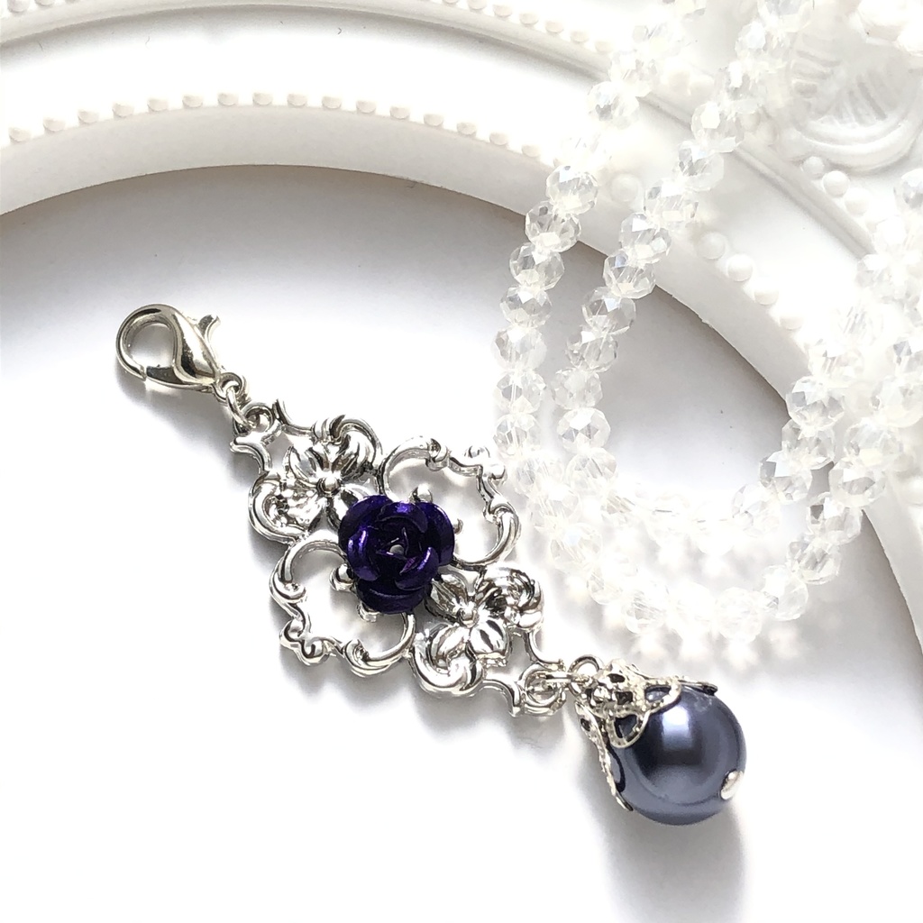 【全8色】薔薇の肖像マスクチャーム