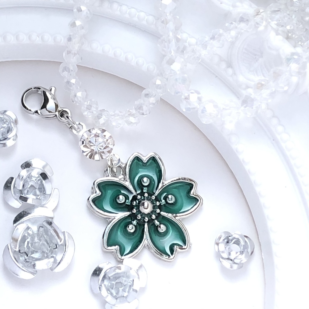 【全8色】硝子と桜マスクチャーム