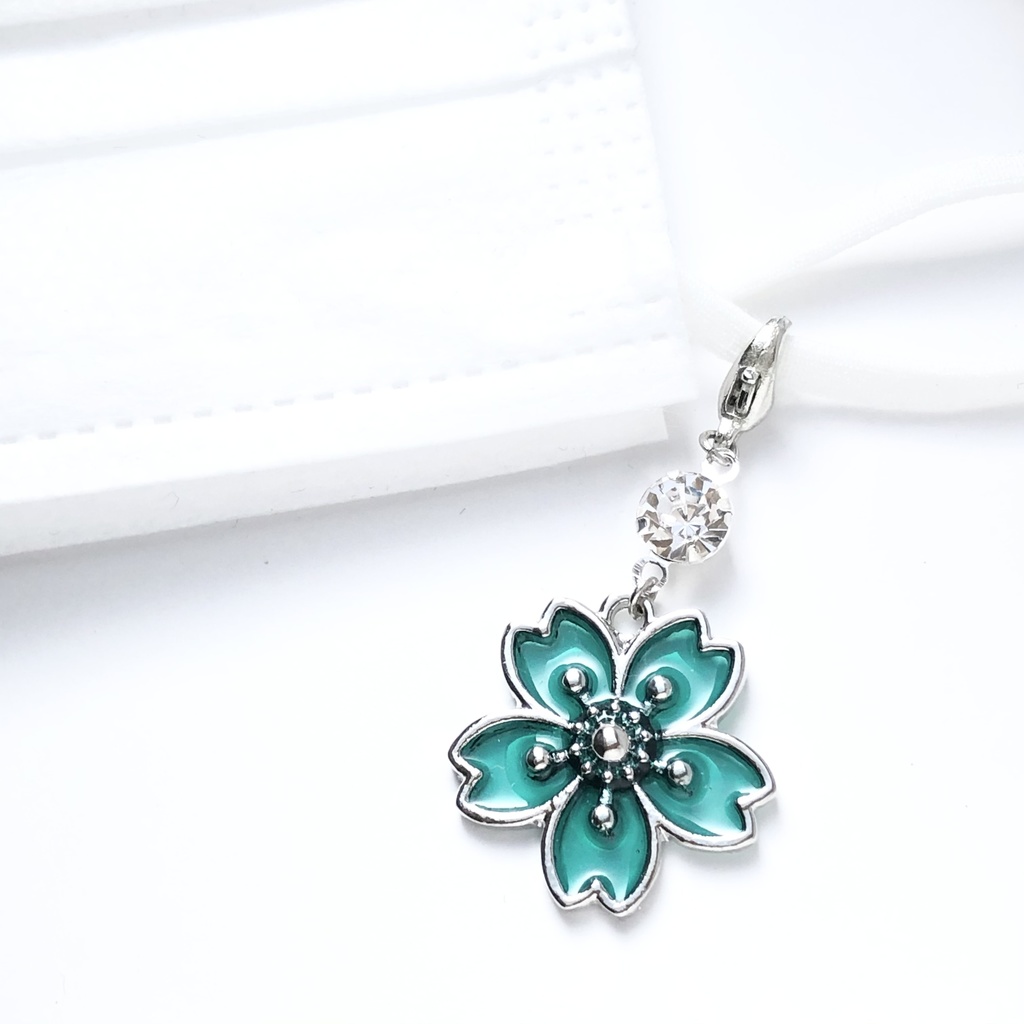 【全8色】硝子と桜マスクチャーム