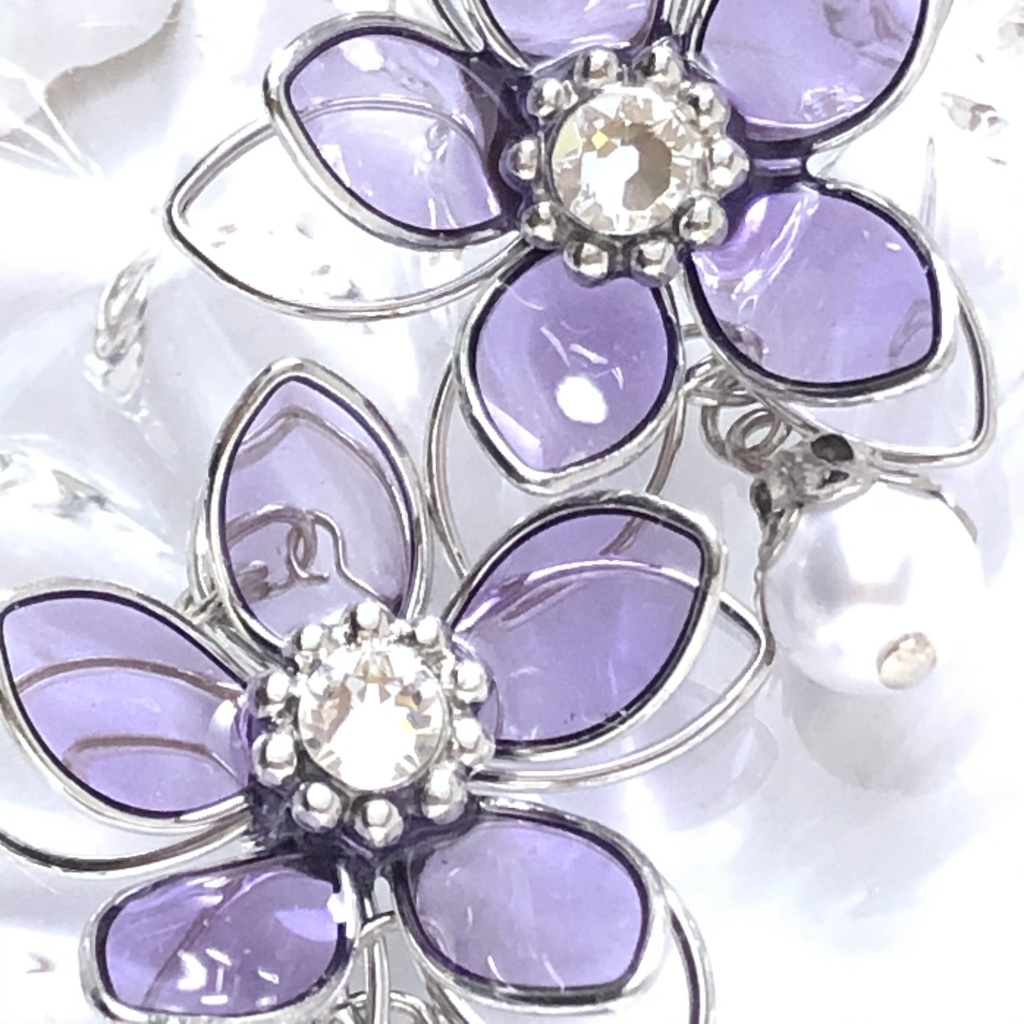 雫と紫の硝子花ピアス