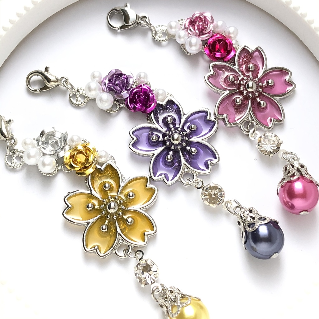 恋い焦がれた桜の桃色マスクチャーム