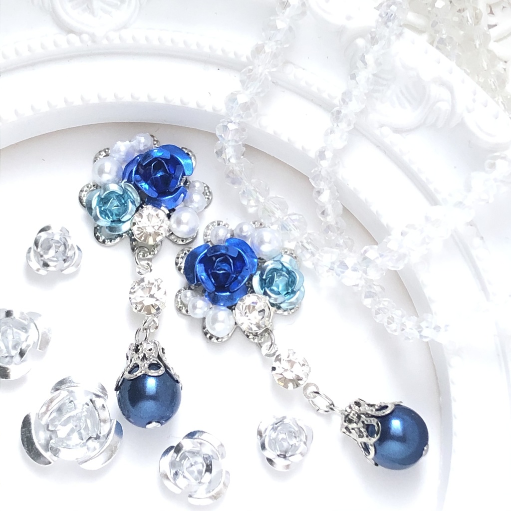 真珠と青の箱庭ピアス
