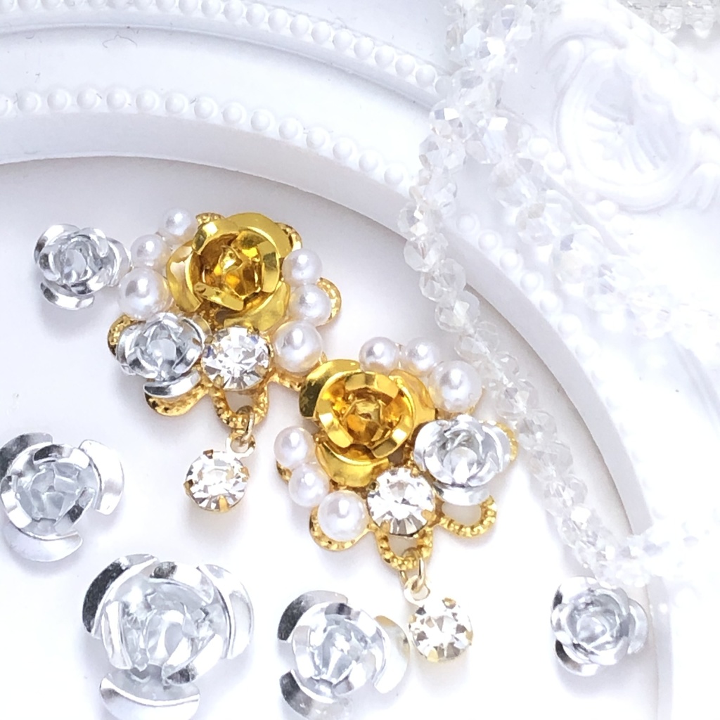 硝子と黄色の箱庭ピアス