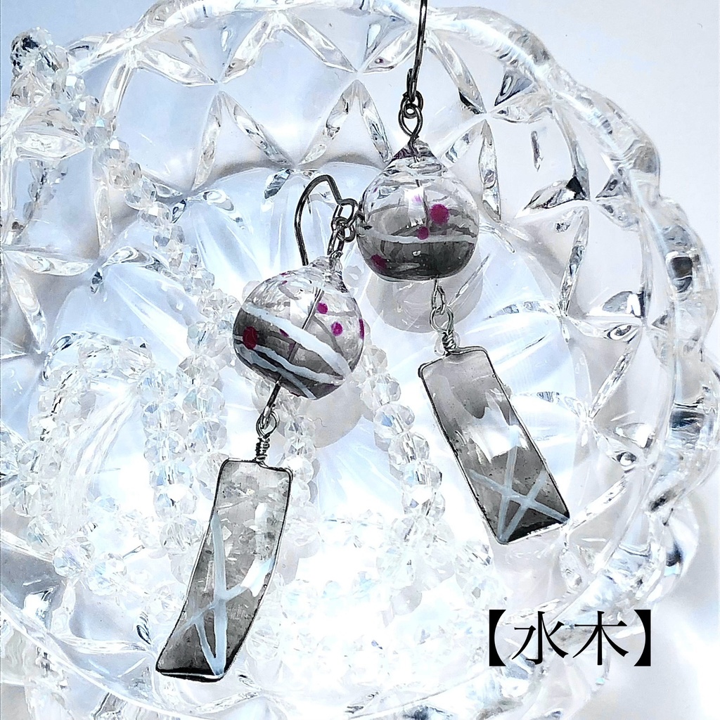 【ゲゲゲの謎】ヨーヨーの風鈴ピアス