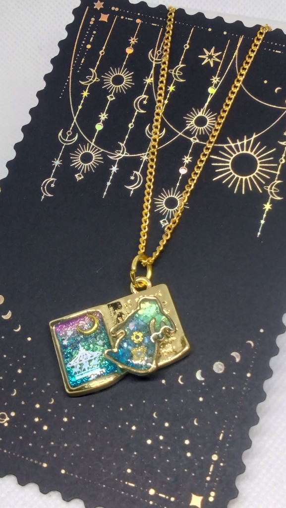 小さな絵本の世界(ネックレス)