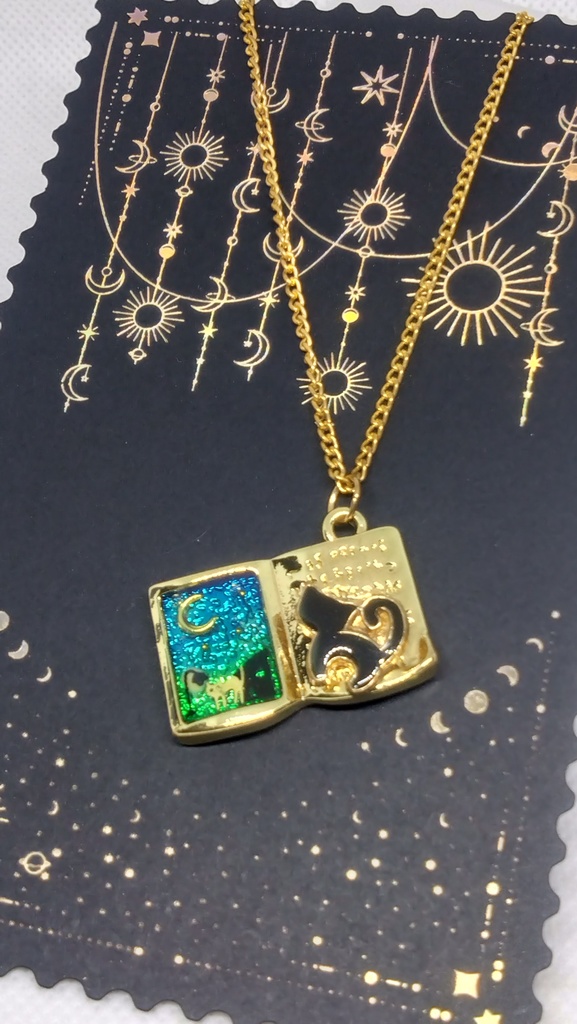 小さな絵本の世界(ネックレス)