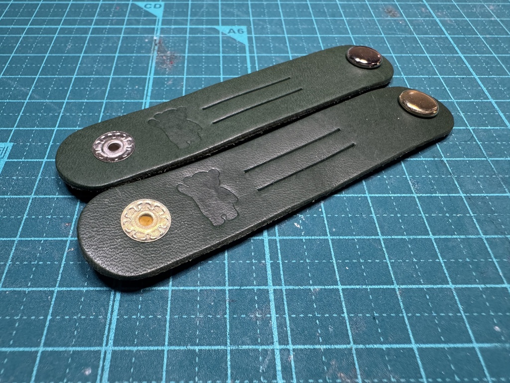 ケーブルクリップ