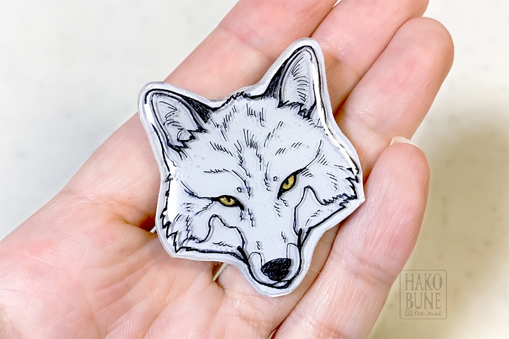 プラ板バッジ WHITE